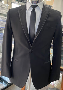 Kenneth Cole Black Peak Stretch tuxedo