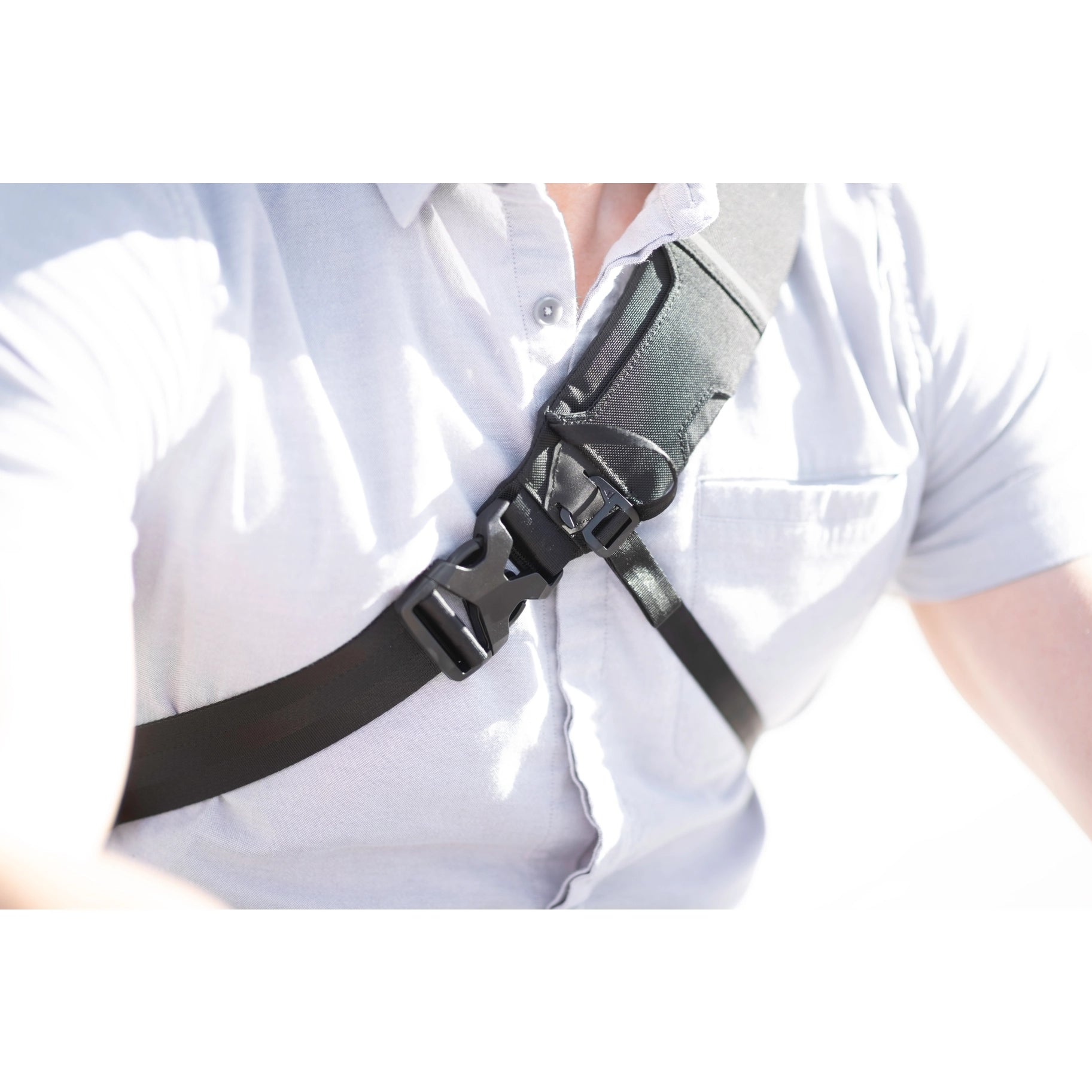 Sac Bandoulière Gomatic Navigator Sling 6L - Imperméable, Compartiment Tablette 11" - Pour Voyage, Quotidien, Activités